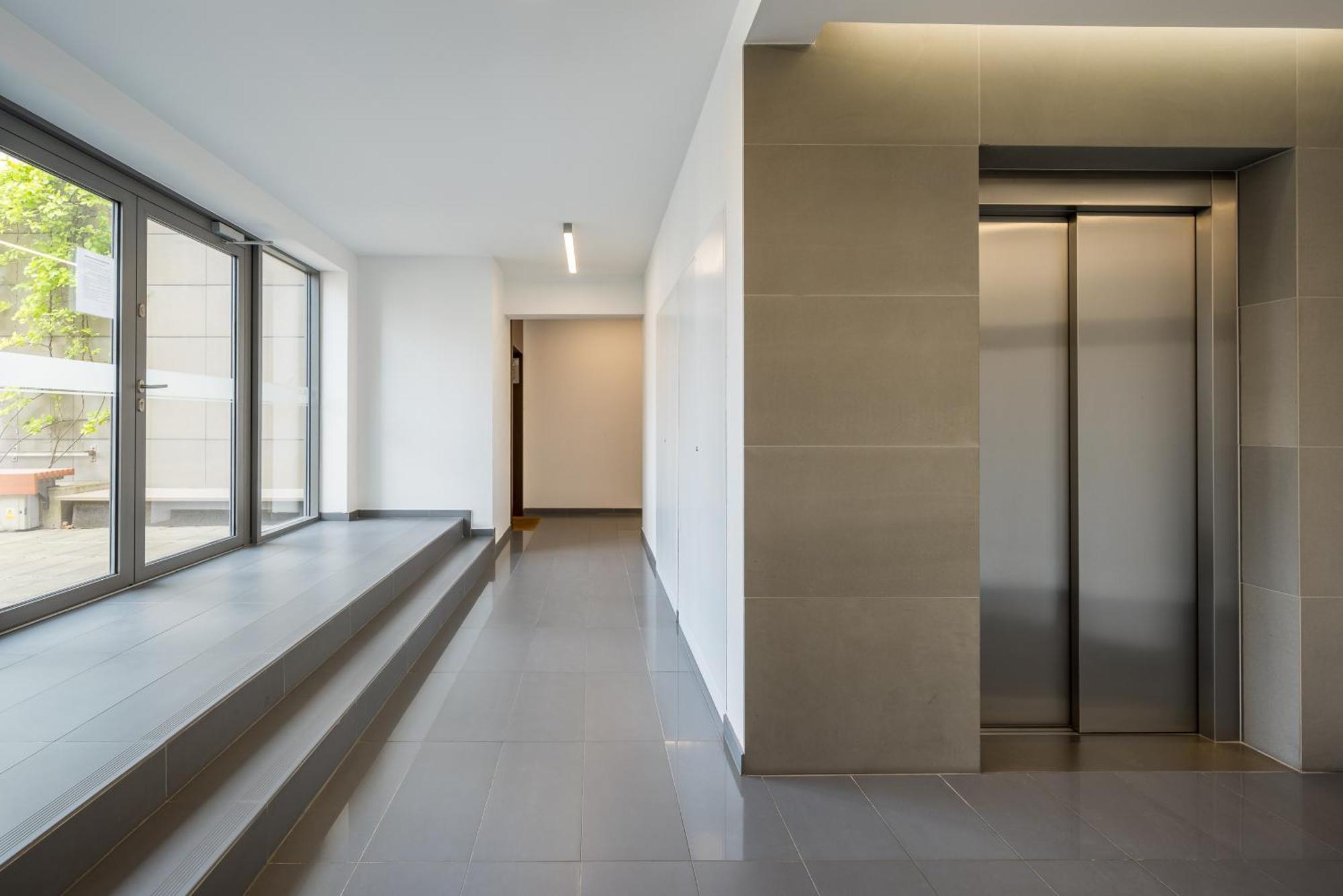 New Varsovia Comfort 569 Bagian luar foto